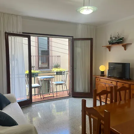 Apartment Centrico, Bien Equipado Y Tranquilo, A 350m De La Playa Por Rambla Vidal